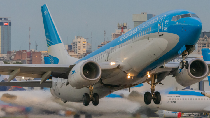 Vuoto consiguió una tarifa aérea especial para Tierra del Fuego