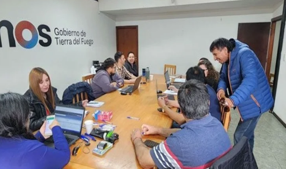 Gremios estatales rechazaron propuesta salarial del 12% en cuotas y no descartan un paro
