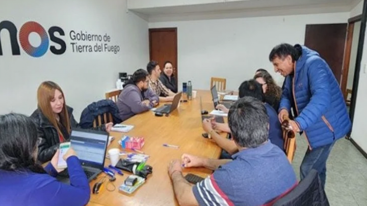 Gremios estatales rechazaron propuesta salarial del 12% en cuotas y no descartan un paro