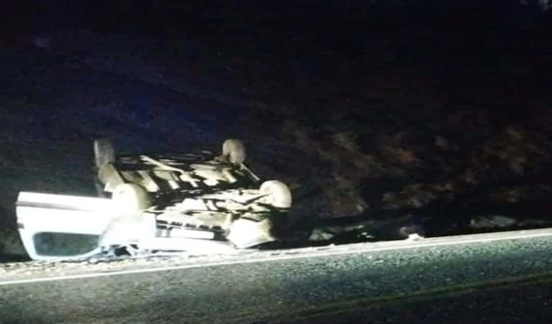 Vuelco en la Ruta 3 de vehiculo oficial de Gobierno, dos lesionados Vuelco en la Ruta 3 de vehiculo oficial de Gobierno, dos lesionados