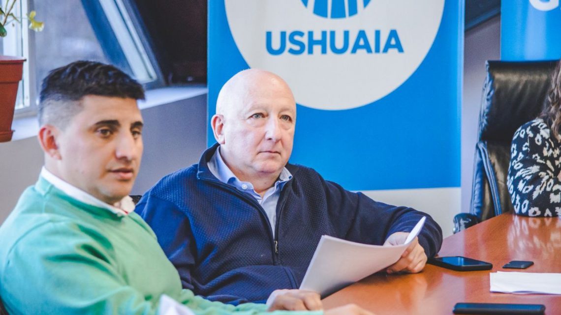 SE ANALIZÓ EN ASAMBLEA EL PEDIDO DE AUMENTO DE LA TARIFA DEL TAXI SE ANALIZÓ EN ASAMBLEA EL PEDIDO DE AUMENTO DE LA TARIFA DEL TAXI