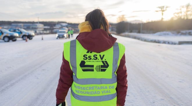 Por las bajas temperaturas, recomiendan circular con máxima precaución en las rutas Por las bajas temperaturas, recomiendan circular con máxima precaución en las rutas
