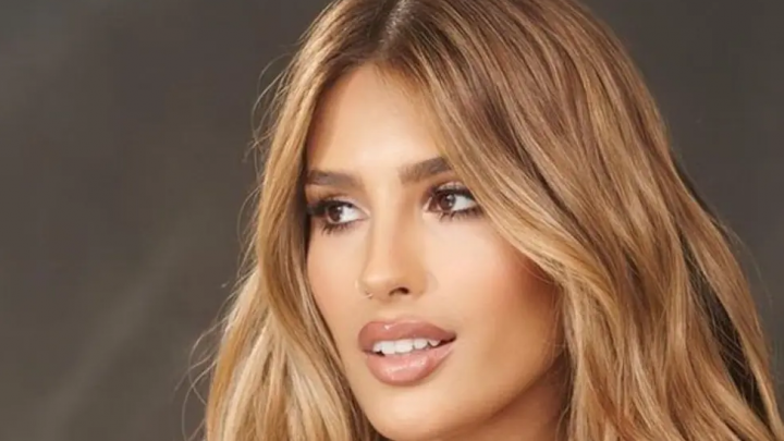 Julieta Poggio mostró elegancia urbana con un total look de cuero: “Cerrando tremendo finde”