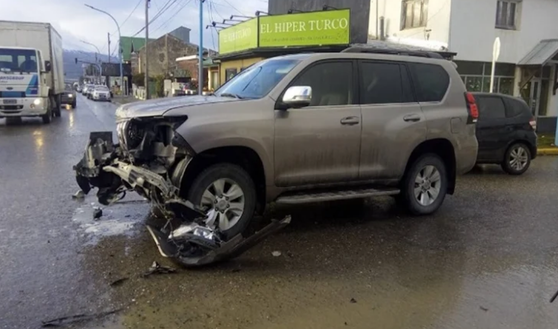 Choque contra camion de Agrotecnica sin lesionados Choque contra camion de Agrotecnica sin lesionados