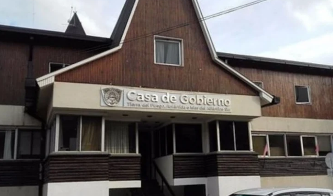 Colegios se movilizan este Martes a Casa de Gobierno por problemas edilicios