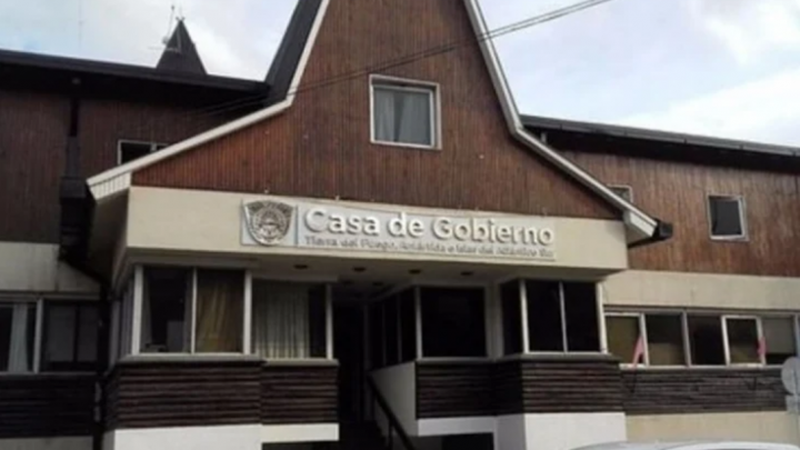 Colegios se movilizan este Martes a Casa de Gobierno por problemas edilicios