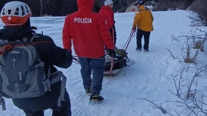 Rescatan a dos personas lesionadas en el Glaciar Martial