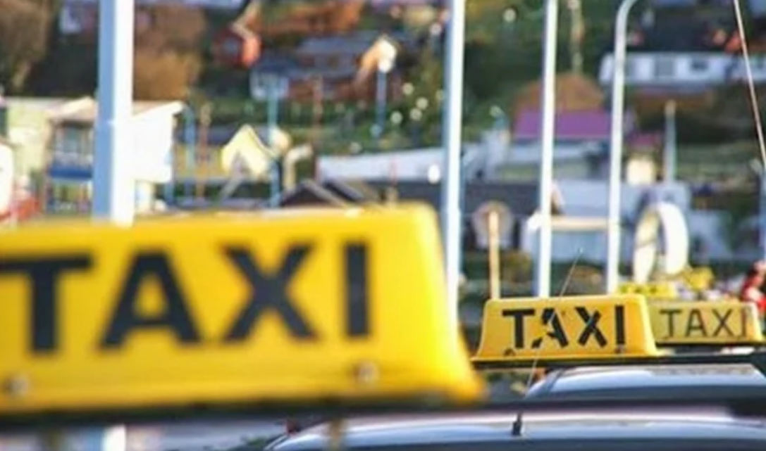 Taxistas piden llevar a $500 la bajada de bandera y $24 pesos cada ficha