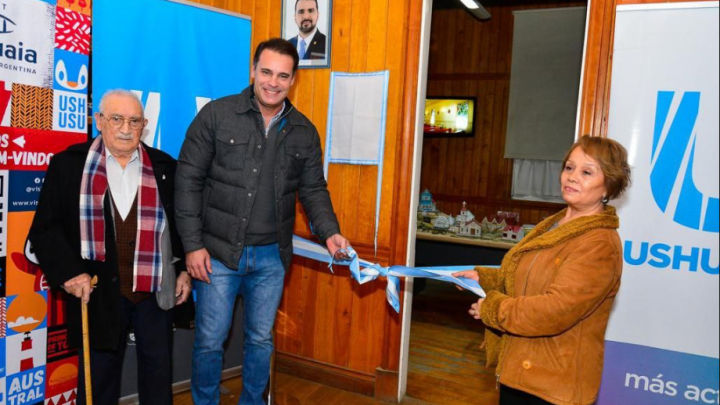 LA MUNICIPALIDAD DE USHUAIA INAUGURÓ LA SALA DE EXPOSICIONES “RAÍCES DEL FIN DEL MUNDO” EN LA HISTÓRICA CASA DE SAN MARTÍN Y FADUL