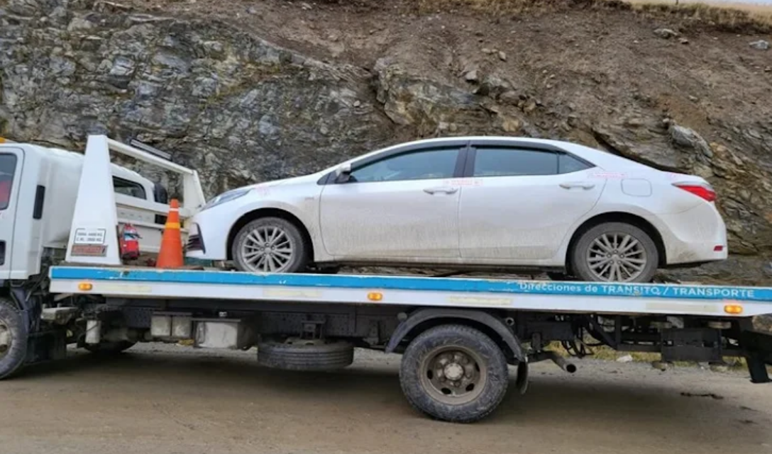 UBER ilegales, autos incautados, multas y controles municipales UBER ilegales, autos incautados, multas y controles municipales