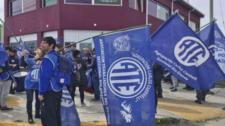 ATE anuncio inicio de medidas de fuerza por aumento salarial