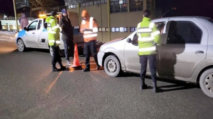 Operativos de transito por UBER truchos en Ushuaia