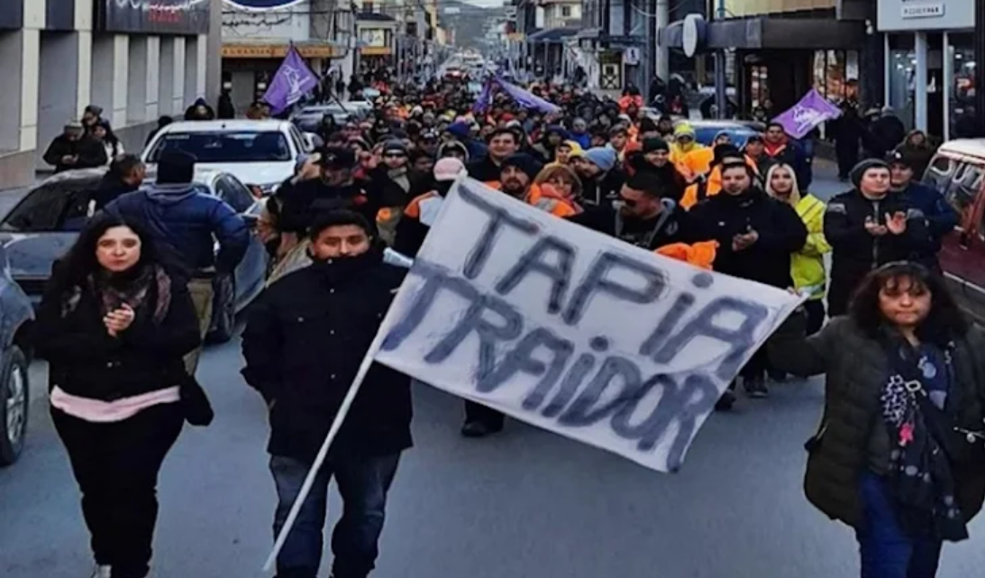 NewSan con aval de la UOM, aplico descuentos por dias de paro de operarios