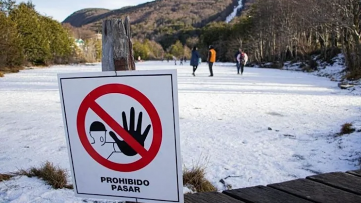 Prohibido patinar en la Laguna del Diablo