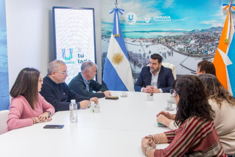 VUOTO FIRMÓ UN CONVENIO CON NACIÓN PARA CONTINUAR FORTALECIENDO LAS POLÍTICAS DE PRIMERA INFANCIA VUOTO FIRMÓ UN CONVENIO CON NACIÓN PARA CONTINUAR FORTALECIENDO LAS POLÍTICAS DE PRIMERA INFANCIA