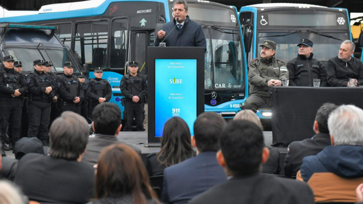 Massa presentó en Rosario la nueva UIF y el sistema de alerta automotor