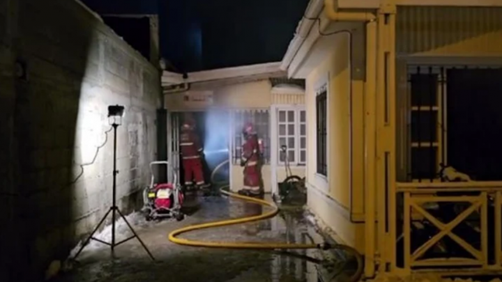 Incendio en una carpinteria en Ushuaia