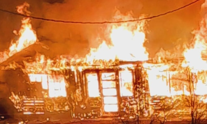 Crecen las sospechas> El incendio en la estancia donde funciona el radar inglés fue «intencional»