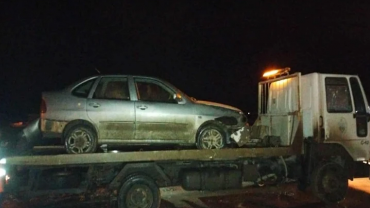 Choco borracho, huyo y fue detenido