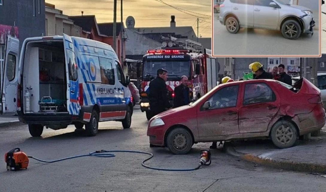 Violento choque con una conductora lesionada Violento choque con una conductora lesionada