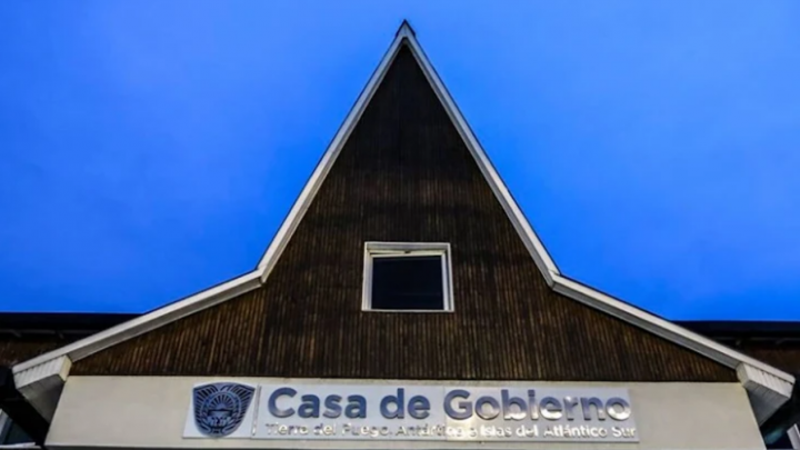 Nacion refinanciara casi 4 mil millones de deuda de Tierra del Fuego
