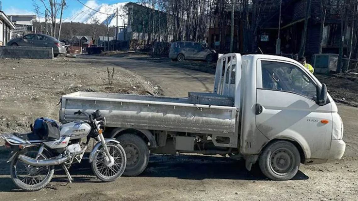 Colision entre un camion y una moto en Andorra con un lesionado Colision entre un camion y una moto en Andorra con un lesionado