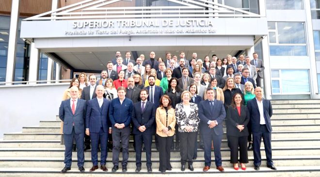 Comenzaron en Ushuaia las XXXIV Jornadas Nacionales de FOFECMA Comenzaron en Ushuaia las XXXIV Jornadas Nacionales de FOFECMA