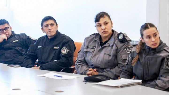Gobierno retomó la Mesa del Salario para el personal policial y penitenciario