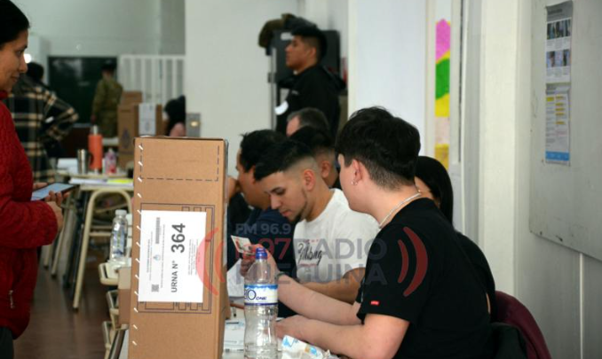 Al detalle: En qué escuelas no habrá clases este lunes