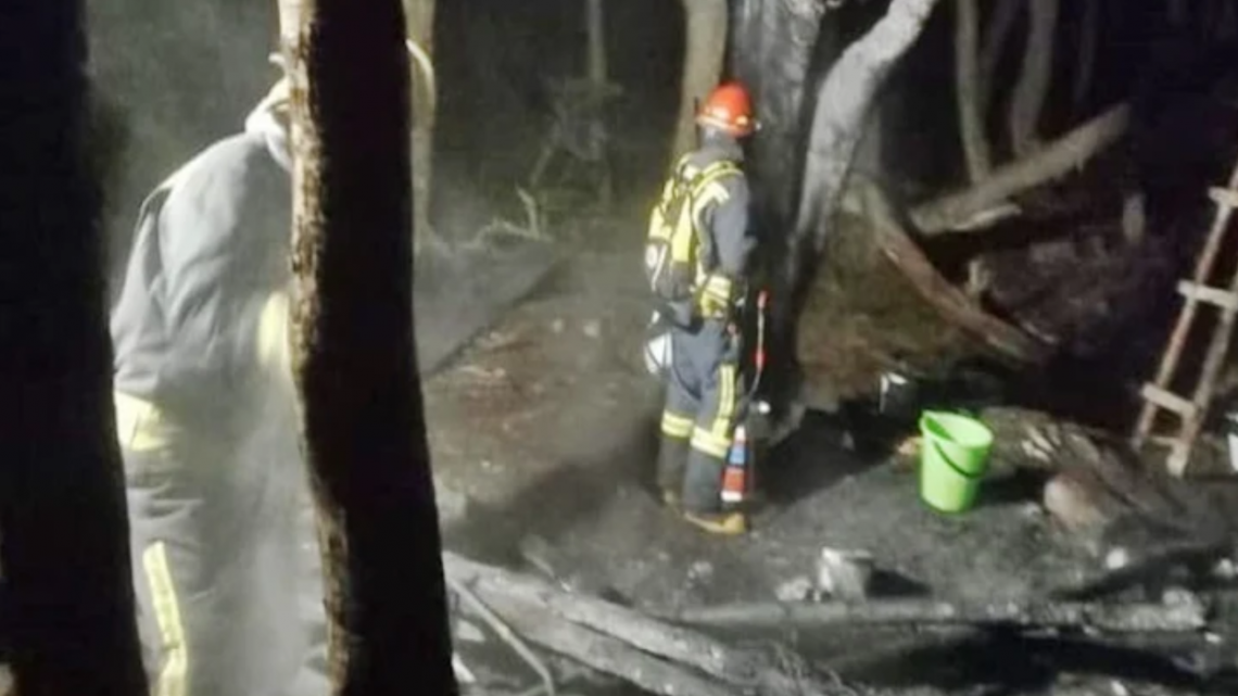 Incendio en el barrio Las Raices, se propago al bsoque