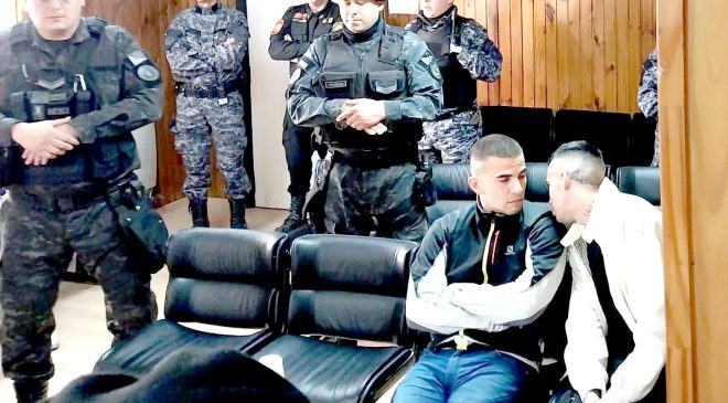 El sujeto que llevaba dos muertos en el baúl, desconoció a sus perseguidores El sujeto que llevaba dos muertos en el baúl, desconoció a sus perseguidores