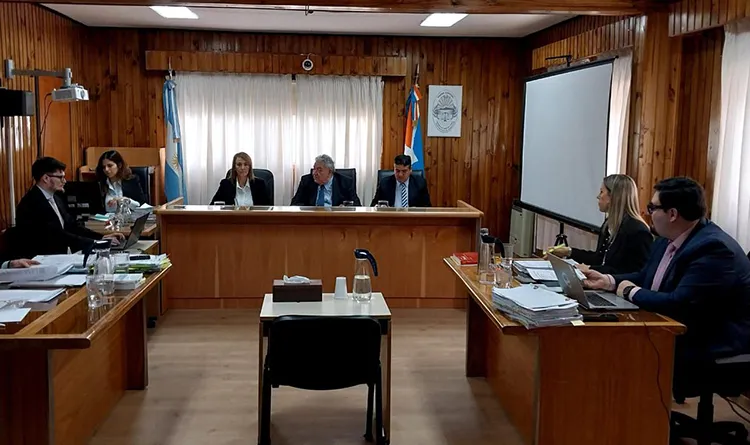 Comienzan los alegatos en juicio por abuso y lesiones en Río Grande
