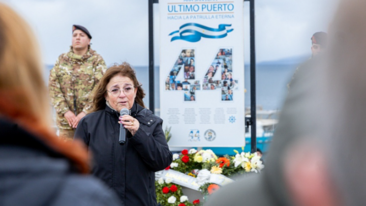 Homenaje a los 44 tripulantes  del submarino ara “San Juan” a 6 años de su hundimiento