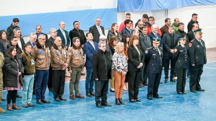 EL MUNICIPIO PARTICIPÓ DEL ACTO POR EL 202º ANIVERSARIO DE LA POLICÍA FEDERAL ARGENTINA