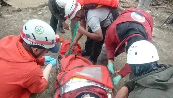 Rescate de una mujer lesionada en Laguna Superior