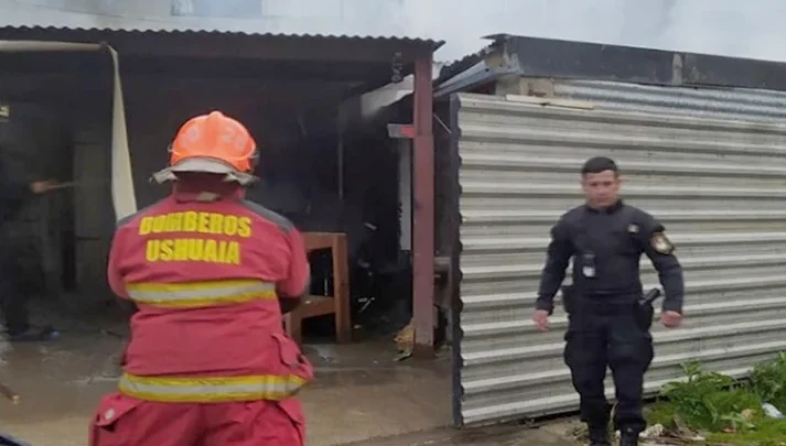Incendio en un galpón en Ushuaia