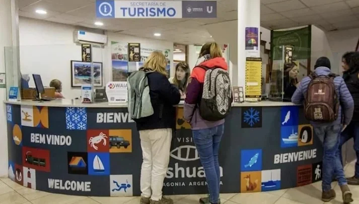 Buscan crear el pago de una Eco-Tasa a turistas en Ushuaia