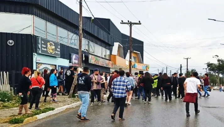 Tres detenidos por una pelea generalizada a la salida del boliche