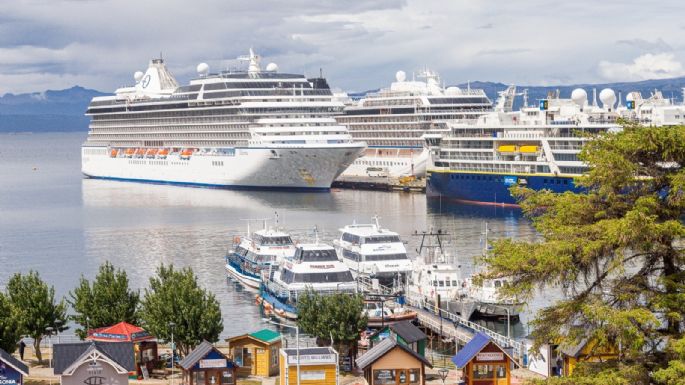 El puerto de Ushuaia explota: se esperan un cuarto de millón de personas