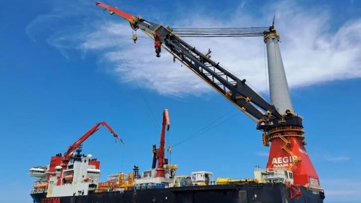 Avanza la instalación de la plataforma offshore del consorcio Total