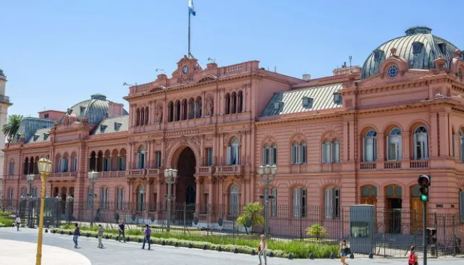 Mas recortes: El Gobierno nacional dará de baja más de 750 contratos y revisan otros 6400