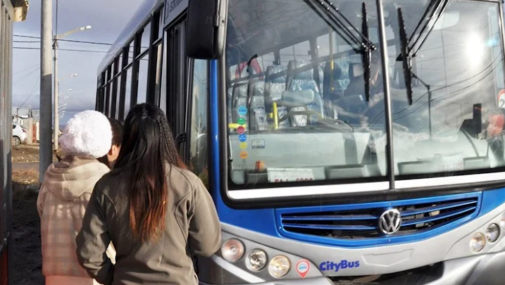 Aumento del boleto de colectivo a $120 pesos en Rio Grande