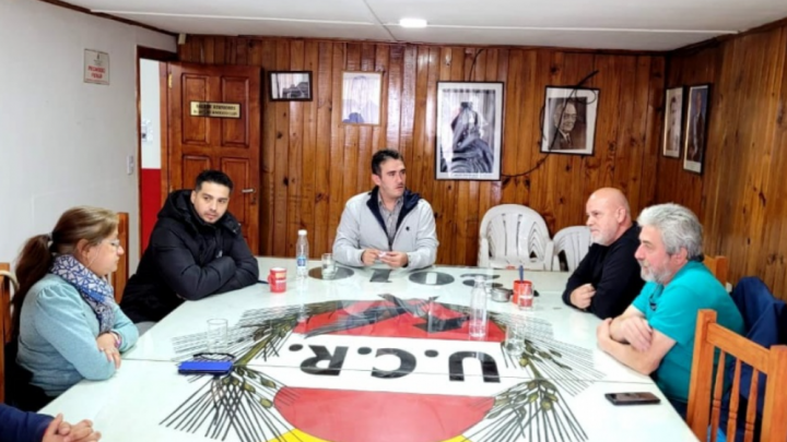 Paro del 24: La CGT se reunió con la UCR y aseguraron acompañamiento para la movilización