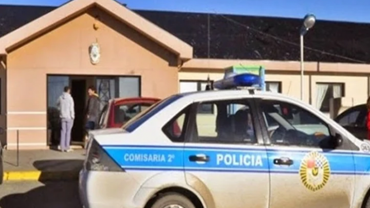 Denuncian a un supuesto productor musical por abuso de un menor