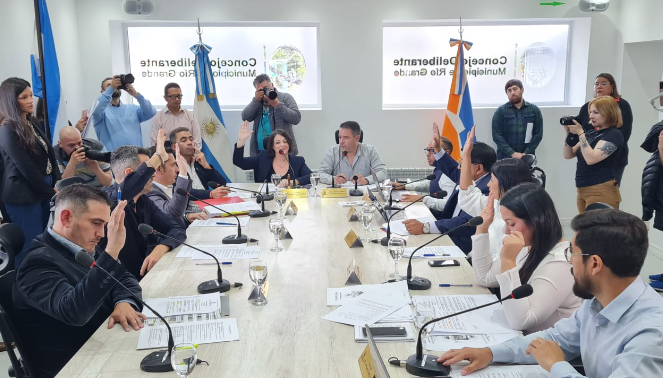 Sesión extraordinaria: Concejales aprobaron modificaciones en el Presupuesto Sesión extraordinaria: Concejales aprobaron modificaciones en el Presupuesto