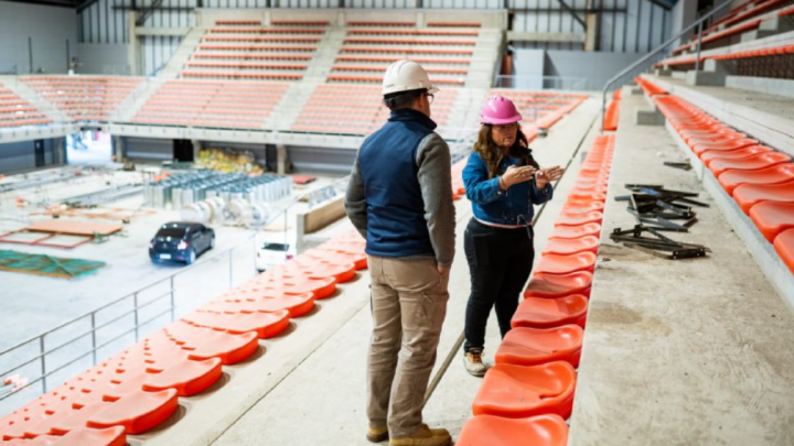 Obras provinciales : El nuevo Microestadio en Río Grande está casi finalizado