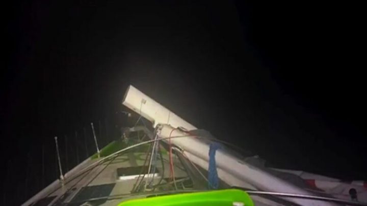 Rescatan a navegante solitario en una regata oceánica internacional