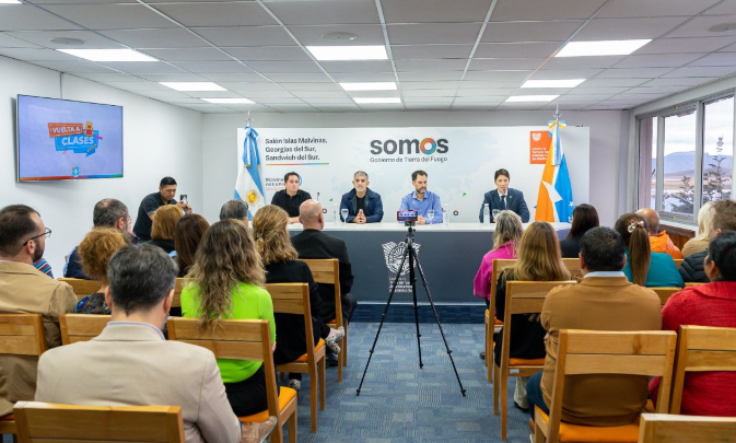 Gobierno: Lanzan descuentos acordados con comercios de toda la provincia