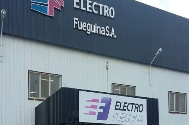 Electro fueguina suspende personal