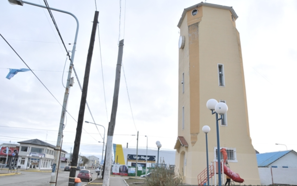 Construida en 1954: Un símbolo de Río Grande: celebran el 70° aniversario de la Torre de Agua